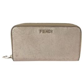 Portafoglio lungo in pelle con zip Fendi Rosa