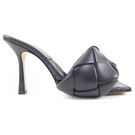 Bottega Veneta 608854VBSS0 Lambskin Sandals Black