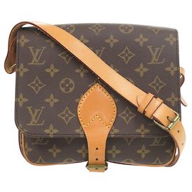 Bolsa de Ombro Louis Vuitton Cartouchiere 22 Monogram Marrom Monograma