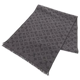 Louis Vuitton grauer Wollenschal Braun