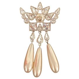 Broche GUCCI Interlocking G con strass y perlas artificiales Plata