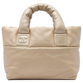 Goldene Chanel Coco Cocoon Reversible Tote aus Lammleder Small Golden