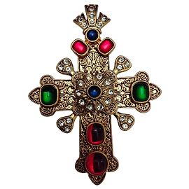 Chanel Kreuz-Brosche mit bunten Edelsteinen Rot Blau Golden Grün