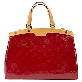 Louis Vuitton Sherwood Monogram Vernis PM Beige