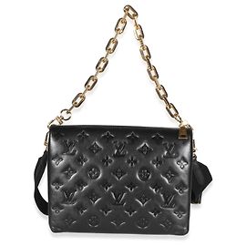 Louis Vuitton Coussin PM in lambskin nero con Monogram embossed Nero