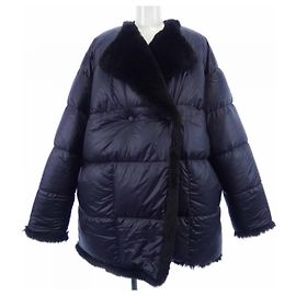 Casaco de Penas Moncler Genius HYKE LEMA Outro