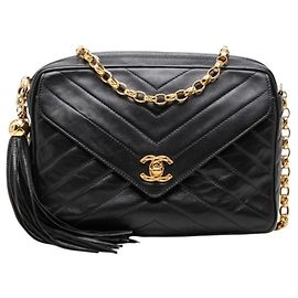 Borsa a tracolla Chanel Chevron V-Stitch Coco Mark Chain Nero