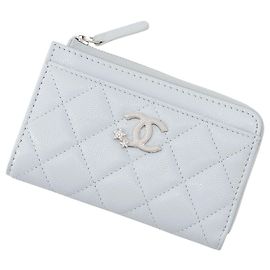 Chanel Matelassé Münzbeutel Hellblau