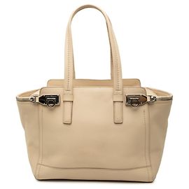 Saco Tote Salvatore Ferragamo Gancini Bege