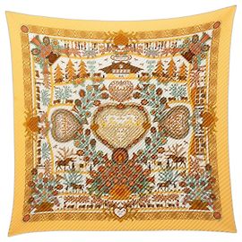 Hermès Lenço Hermes Carre 90 Plissado Decoupages Multicor Amarelo