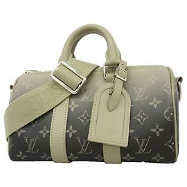 Louis Vuitton Monogram Gradient Keepall Bandoulière 25 Handbag Green