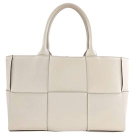 Bottega Veneta Arco Tote Bag Weiß