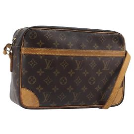 LOUIS VUITTON Monogram Trocadero 30 Shoulder Bag M51272 LV Auth bs37432 Monograma