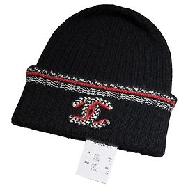 Chanel Metiers d'Art Cashmere Knit Beanie Black Multiple colors