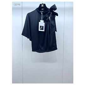 Haut Chanel en soie noir épaules dénudées Multicolore