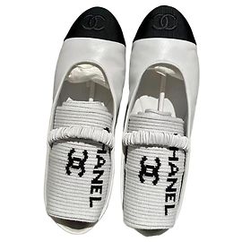 Ballerines Chanel en Tweed Blanc Taille 36 Multicolore