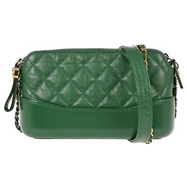 Clutch Chanel Gabrielle Double Zip com Corrente em Pele de Cabra Matelassê e Vernizada Verde