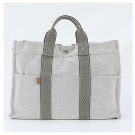Hermès New Fourre-Tout MM Borsa Tote in Pelle Nero Bianco