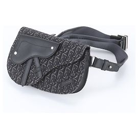 Christian Dior Oblique Saddle Leather Shoulder Bag Black
