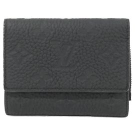 Louis Vuitton Taurillon Monogram Portefeuille Pilot Wallet Nero