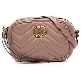 Bolsa Tiracolo Gucci Mini GG Marmont Matelassé em couro de bezerro marrom Marrom Carne