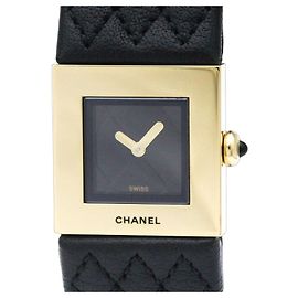 Orologio da donna Chanel Matelasse in pelle e oro 18K Quartz Altro