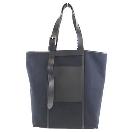 Hermès Sac à main Hermes Etrivière Pocket Noir
