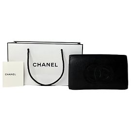 Vintage Chanel Grained Leather Bifold Wallet c. Mid-1980s Black Black