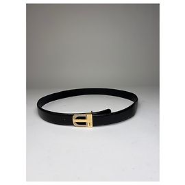 Cinto Vintage Yves Saint Laurent em Couro Preto Fivela Dourada Preto