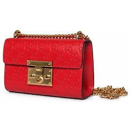 Gucci, borsa con lucchetto stampata GG in pelle rossa Rosso