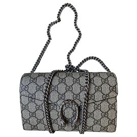 Gucci Cartera con cadena Dionysus GG Supreme Castaño Beige