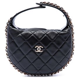 Chanel Mini gestepptes Lammleder Täschchen Schwarz mit Kette Schwarz