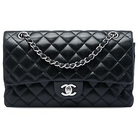 Chanel Black Medium Classic Lambskin Double Flap Schwarz