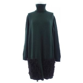 Vestido Louis Vuitton
Vestido 100% Cachemira Verde