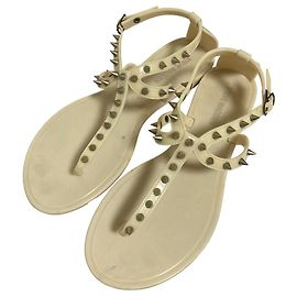 Autre Marque Sandali in gomma borchiati Steve Madden Beige
