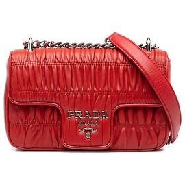 Bolsa Crossbody de Aba e Corrente Prada Nappa Gaufre vermelha Vermelho