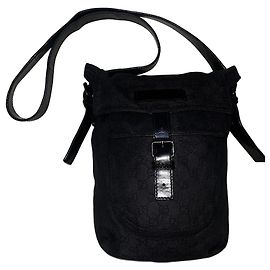 Gucci GG Supreme Canvas Messenger Bag Black