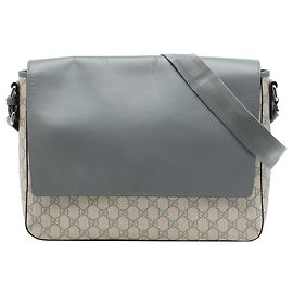 Bolsa Tiracolo com Aba Gucci Beige GG Supreme e couro de bezerro Bege