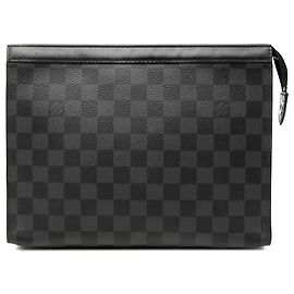 Louis Vuitton Black Damier Graphite Pochette Voyage MM Negro