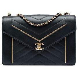 Chanel Black Medium Reversed Chevron Lambskin Flap Noir