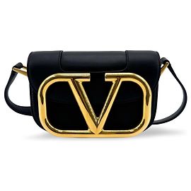 Valentino Garavani Supervee Leather Small Negro