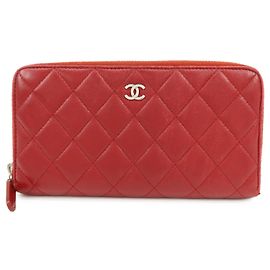 Chanel Zip Around Quilted Lambskin Small Roja