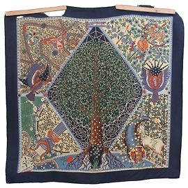 Hermès Seidentuch Axis Mundi Sonderedition 2000 Marineblau Weiß Rot Blau Beige Grün Orange