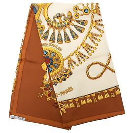 Pañuelo de seda Hermès Brown Parures des Sables Castaño