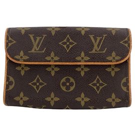 Louis Vuitton Vintage Monogram Pochette Florentine Gürteltasche Braun