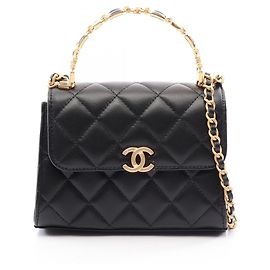 Chanel Matelassé Black Lambskin Shoulder Bag Black