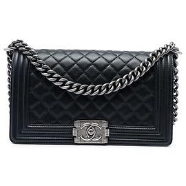 Chanel Black Old Medium Quilted Lambskin Boy Flap Preto