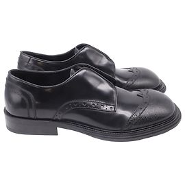 Salvatore Ferragamo Ferragamo Festo Wing-Tip Oxfords in pelle di vitello nera Nero