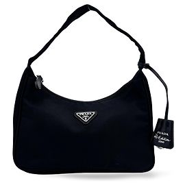 Prada Re-Edition Velvet Mini Negro