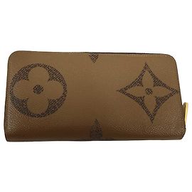 Louis Vuitton Zippy Reverse Monogram Giant 20 cm Brown